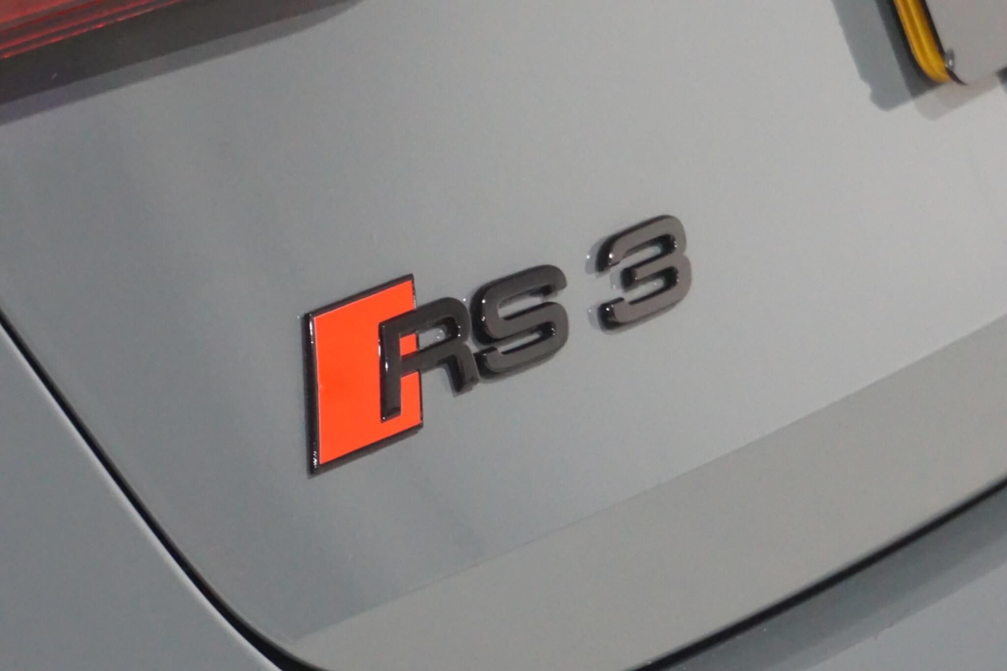 Audi RS3 2.5 TFSI Carbon Black Sportback S Tronic quattro Euro 6 (s/s) 5dr